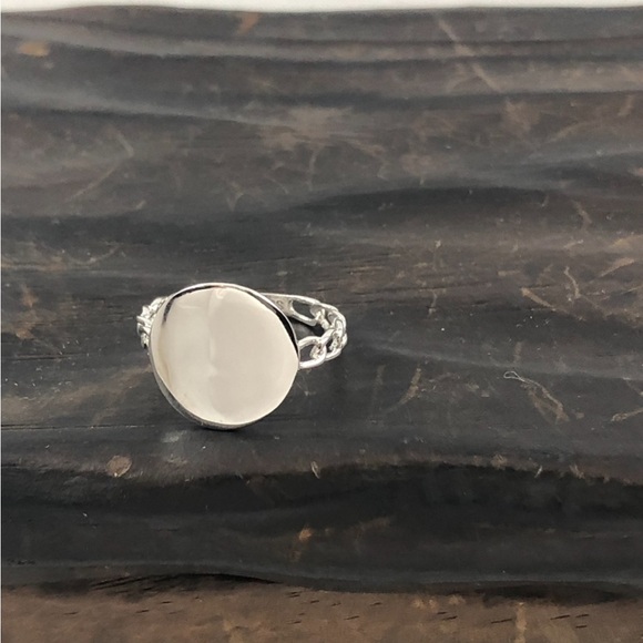 925 Sterling Silver Ring with a Chain Band - Picture 11 of 12